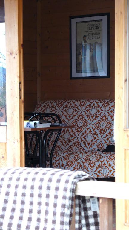 Camping Ain Jaca Bagian luar foto